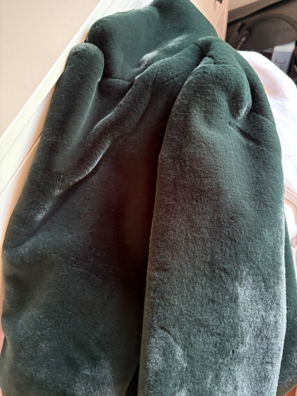 Dynamite Faux fur cropped jacket Green - Picture 4 of 4